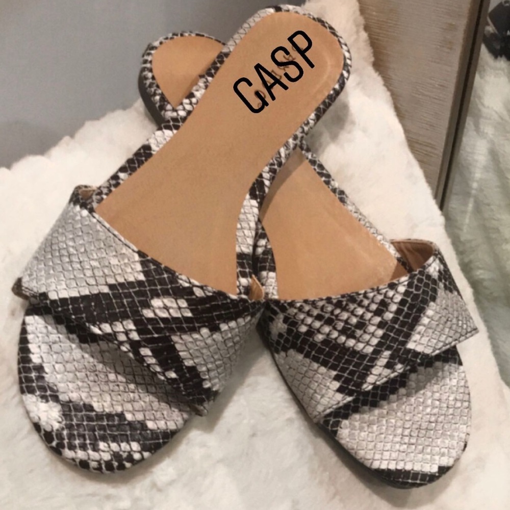 BAMBOO Black and White Sandals with Snakeskin Print